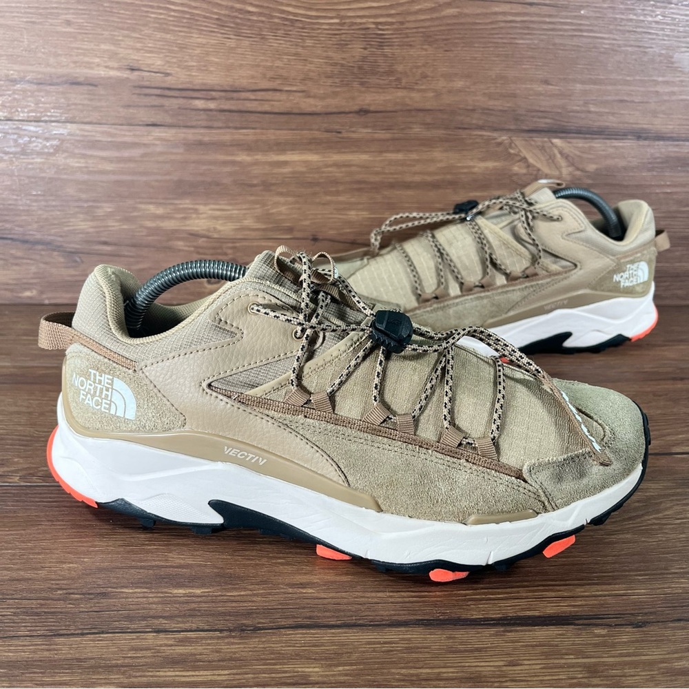 The‎ North Face Vectiv Taraval Tech Trail Shoes Women’s Size 11 Suede Sneakers